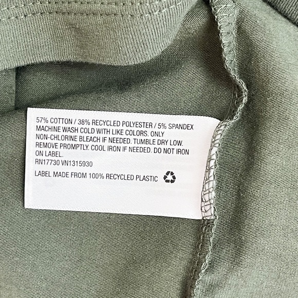 ‼️CLEARANCE SALE‼️ Women’s Olive Green Cropped Cami Tank Top NWT - Picture 9 of 11